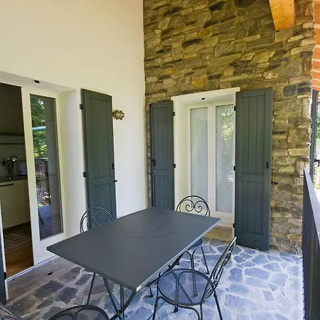 Castello Di Vezio 4* Βαρένα